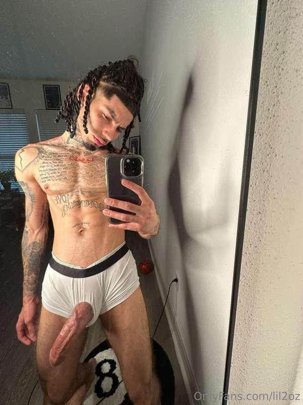Time for someone to handle this 😈🍆💦