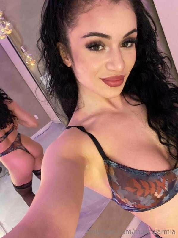 Selfie with a surprise x