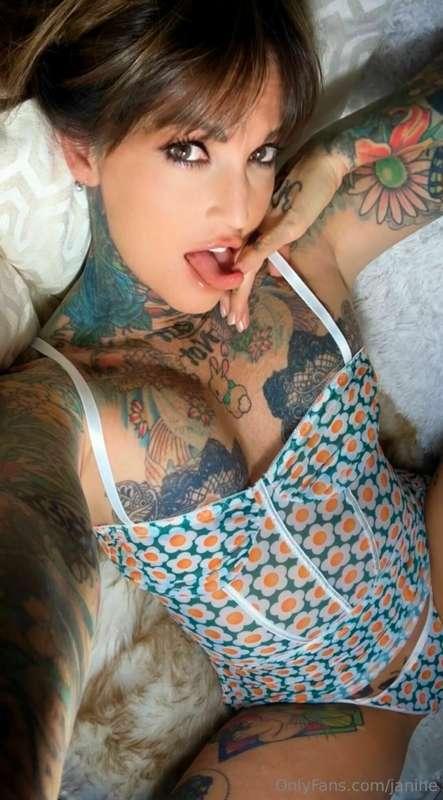 What’s your request this time Sweetheart?

✅ VIDEO CHAT
✅ CU..