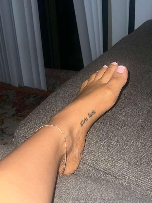 Valentine’s Day pedicure. Girls fuck tattoo goin strong