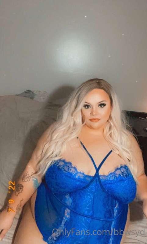 Just a fat princess 👑👑