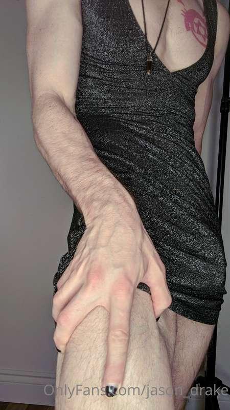 For your information, no, this dress doesn't have any pocket..