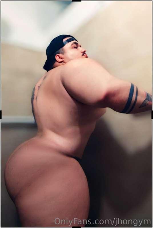 Take off my cap and let's bathe together
🚿🔥🍑💦