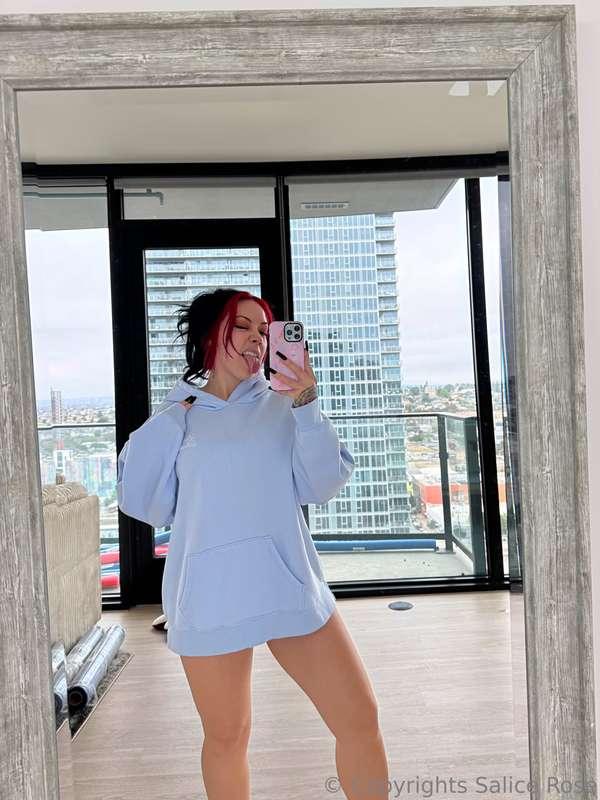 Hi!! 😈😋 (IM IN THE DM'S NOW) so come get some bundles of con..