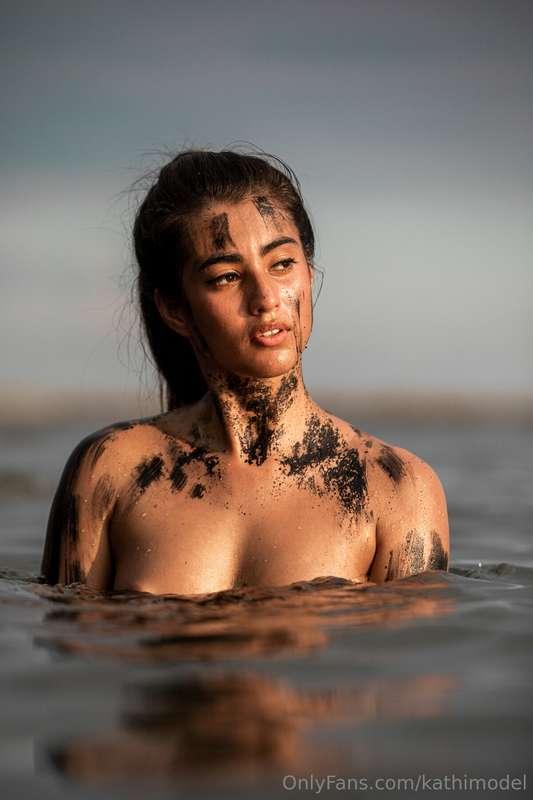 Painted in BlackThis session captured raw emotion, sensualit..