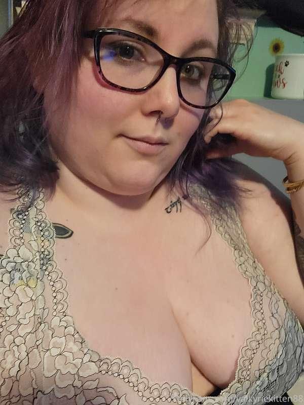 Relaxing and watching some hulu. How's everyone else?