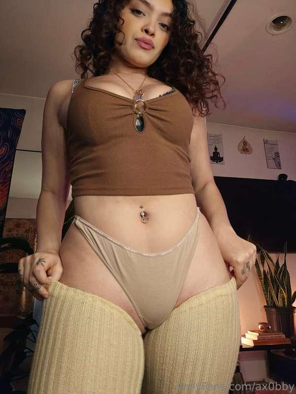 Did we miss the leg warmers?