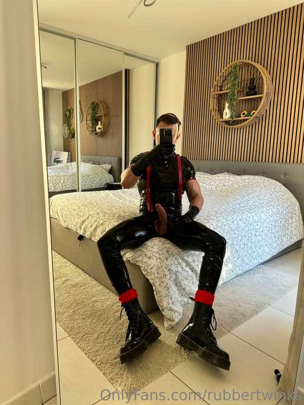 rubbertwinks image #0