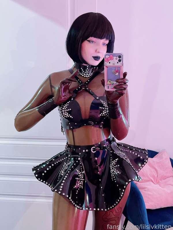 lilslvkitten image #3