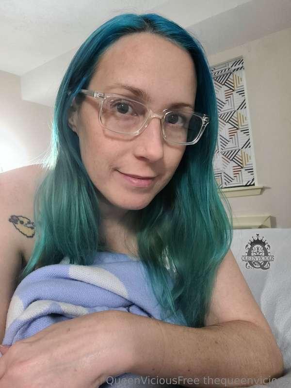 Hope you're enjoying the Blue & White stockings sets! You do..