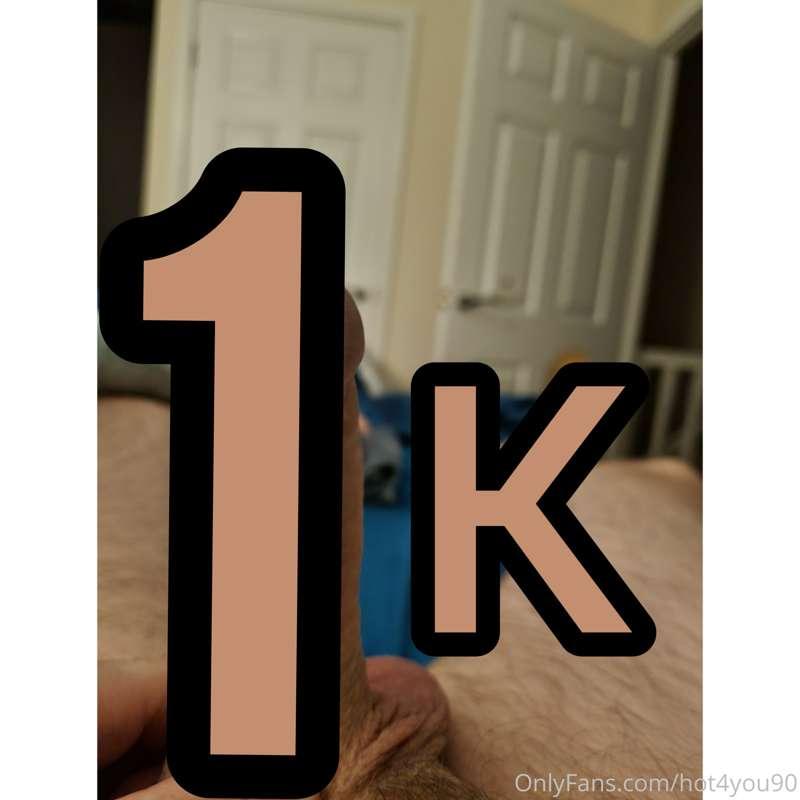 1K fans achieved. 
Here's a photoset of my hard cock and fur..
