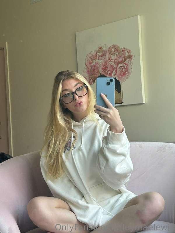 got a ton of messages asking for more glasses so here you go..