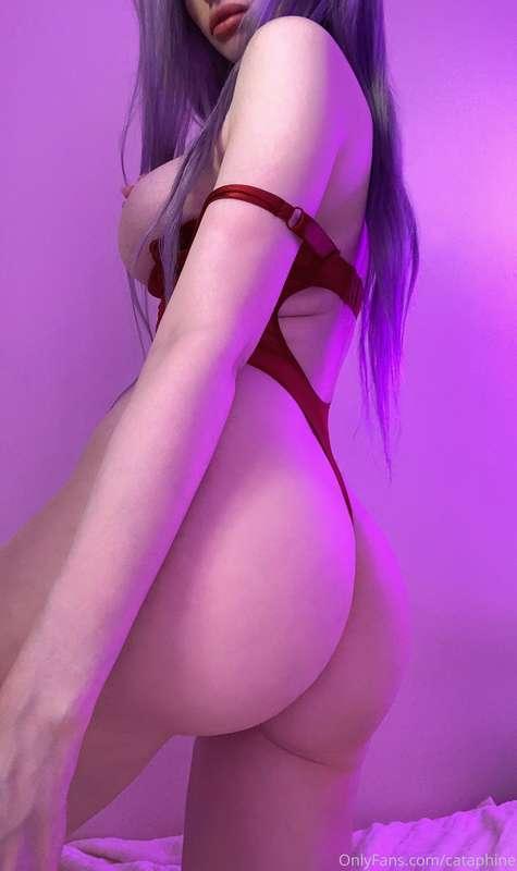 Help me take it off? 😘