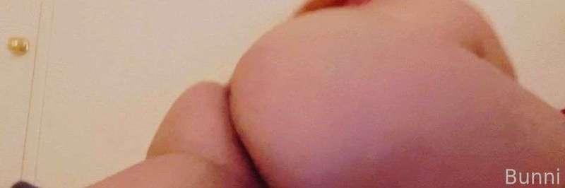 strawbewwymilf image #2
