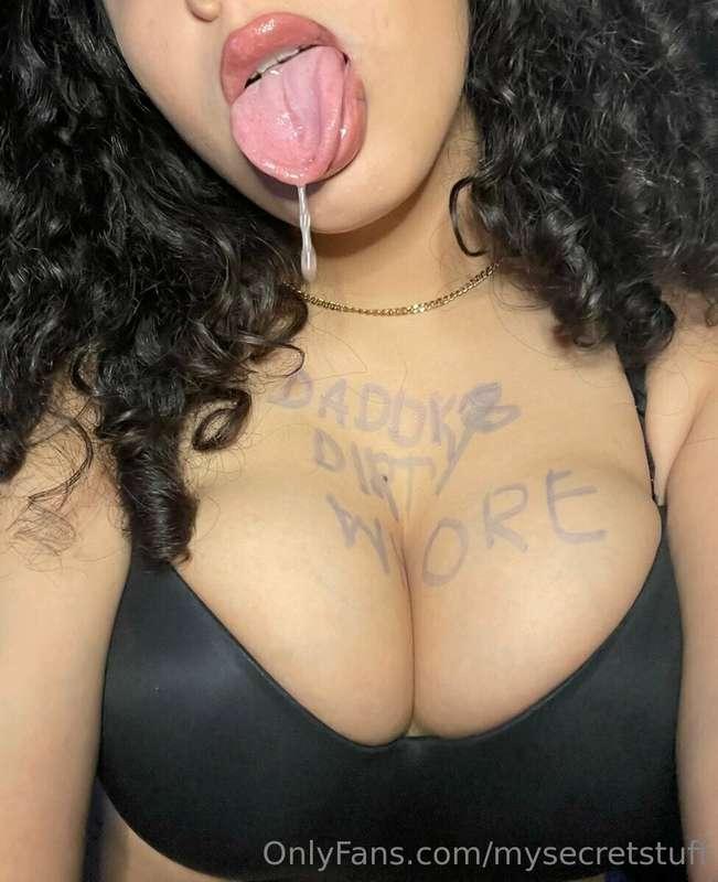 daddy’s dirty whore ❤️