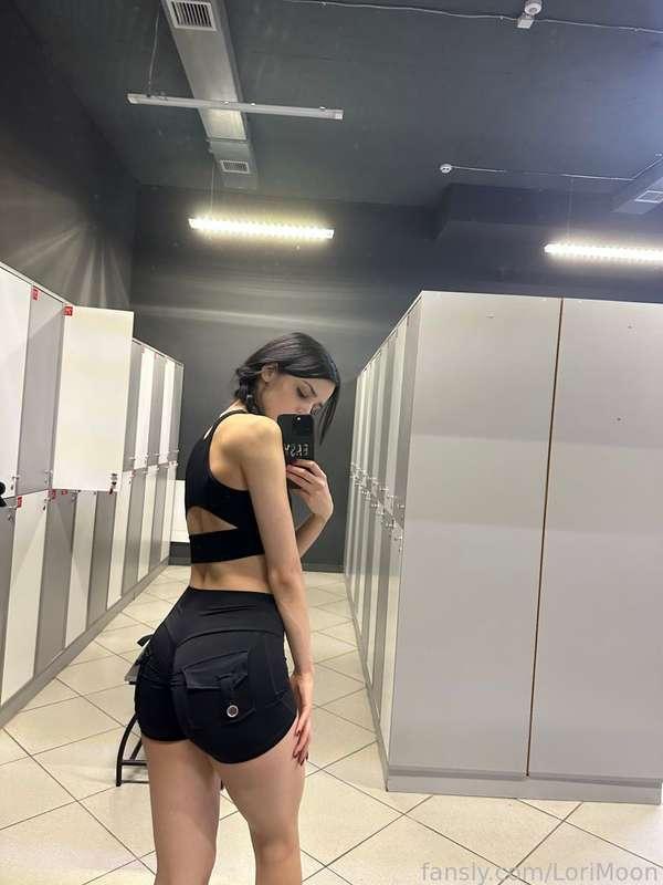 my strength will be useful for me




#fyp #brunette #mistress #femdom #domme #athletic #skinny #pawg #bigass #fit