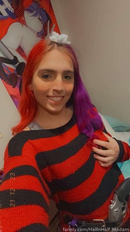 ✨My bday is tomorrow so lets do something "wholesome"✨

B-DAY Stream tomorrow at 9pm CST💖
Just gonna be wholesome making Halfy Happy with pp👉👈

Itll be free so hope to see yall there