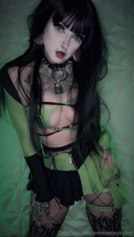 💚🖤Don’t miss out on the shego sets for the next two days! On..