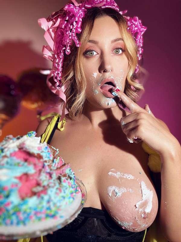 kimberlykane image #0