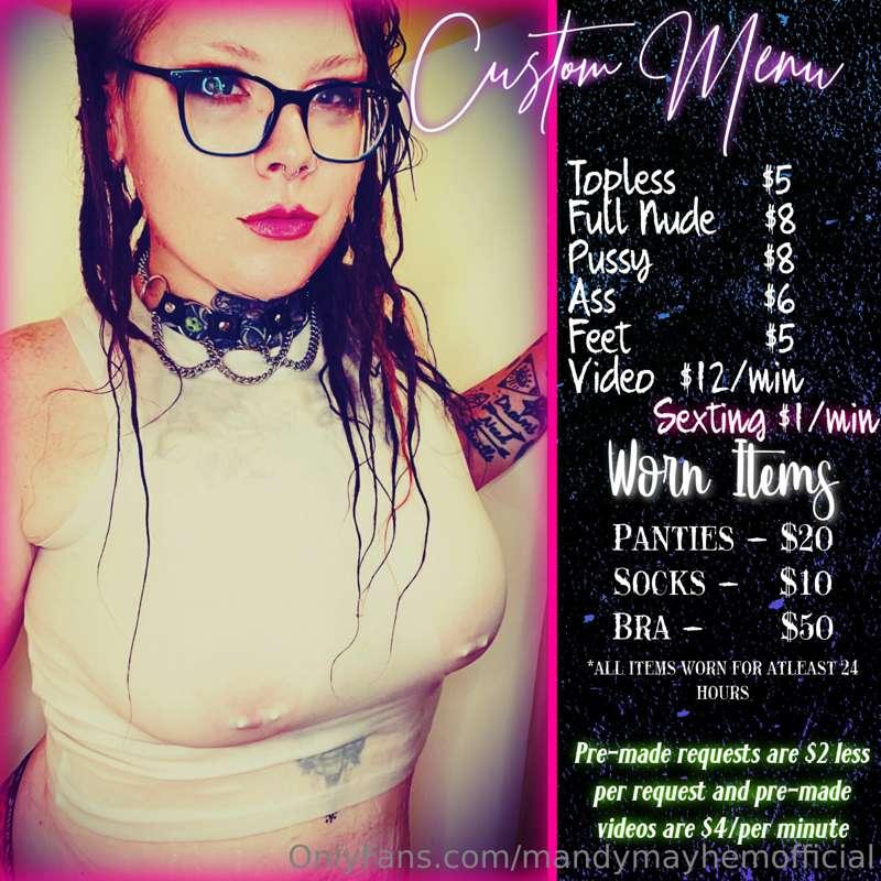 𝓦𝓪𝓷𝓽 𝓬𝓾𝓼𝓽𝓸𝓶 𝓬𝓸𝓷𝓽𝓮𝓷𝓽? 👀💦
Look no further! Your favorite red h..