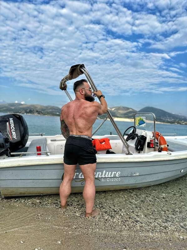 Sail with me ⛵️🤍