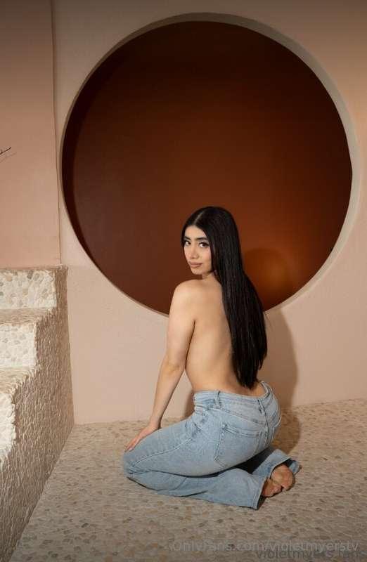 It's time to give you pleasure master, how do you want me to..