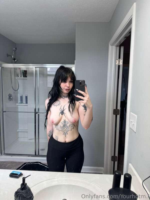 machine_mommy image #1