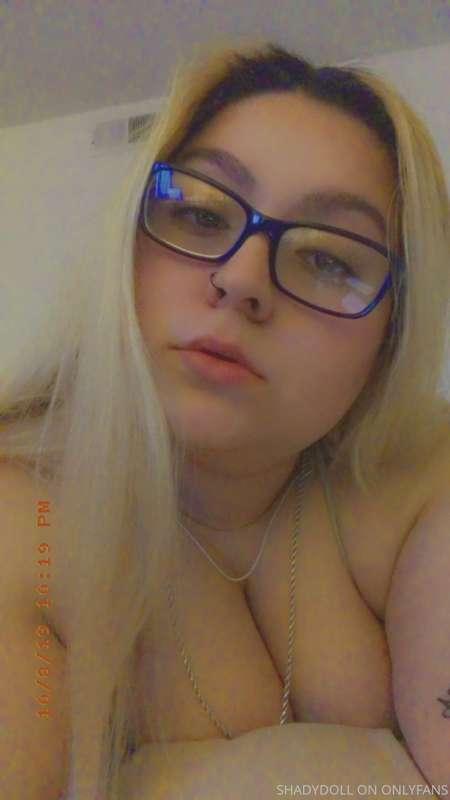 Hey babe how was your day? Message me and let me know! 😘❤️