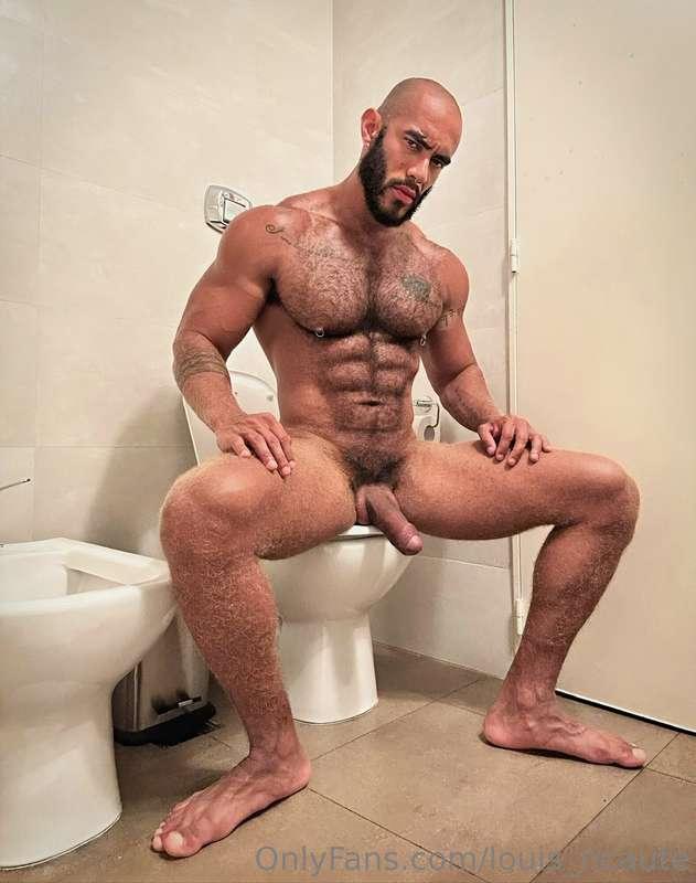 Hello guys🐻😈🐷🦶🏽