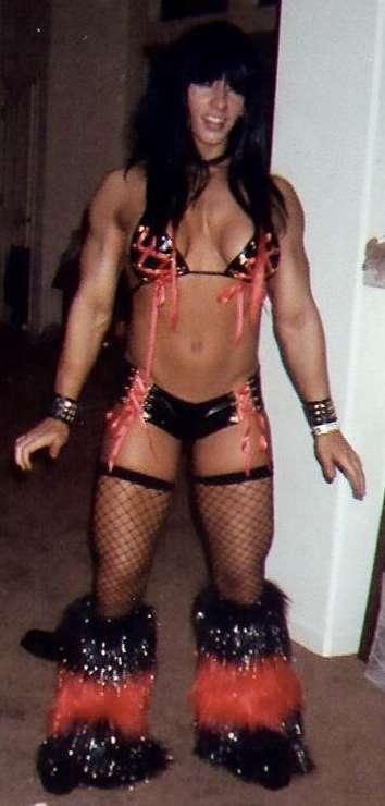 Lol this was Halloween 2010. I have no idea what I was. A pr..