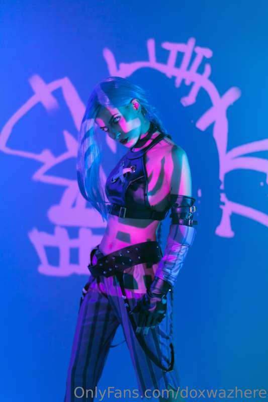 "Jinx Arcane: ENEMY" photoshoot by _anadicastro_ (Instagram ..