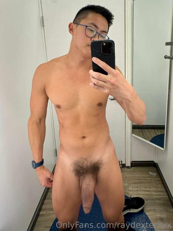 Fitting Room Fridays…? 😅👉🏼👈🏼 what would you do if you walked..