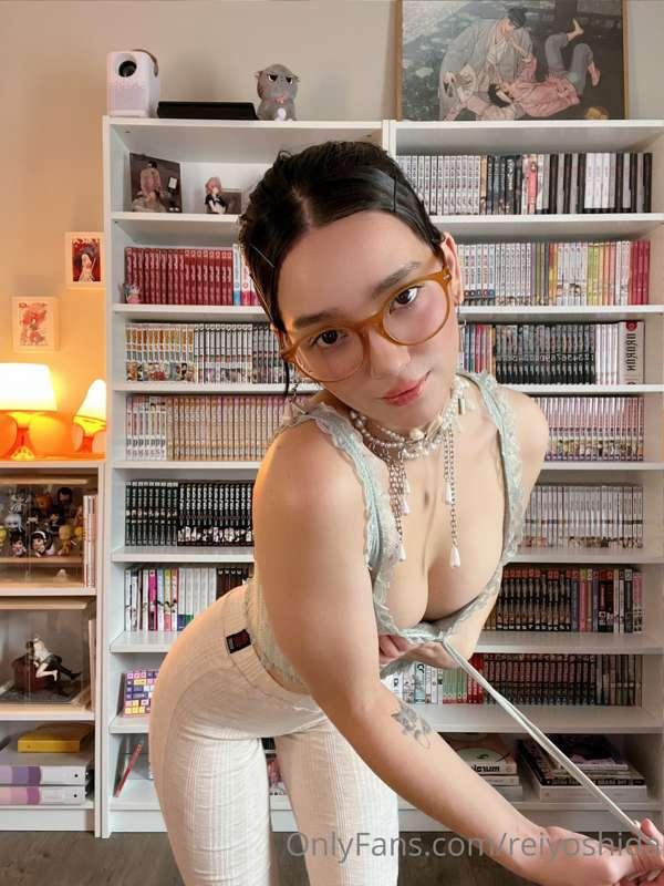I wanted to do a q&a post! Since I’ve gotten new fans over t..