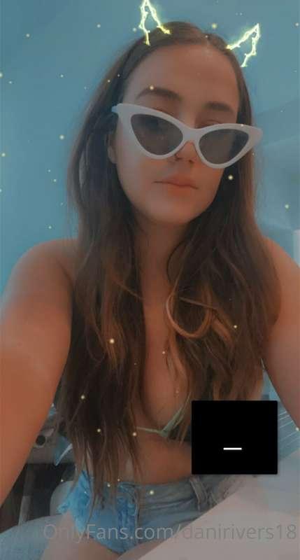 Tip me $10 for a surprise in your dm daddy