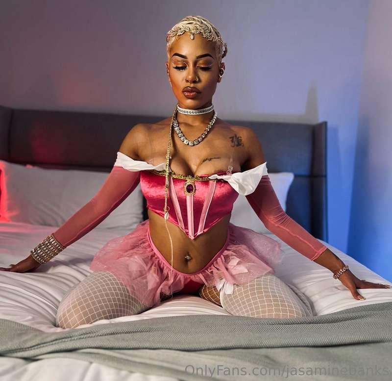 Princess pink pussy 💕
