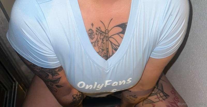 Hey🩵🩵🩵 r u on my vip team? 👀@bunnyfox420⬅️subscribe there 🩵