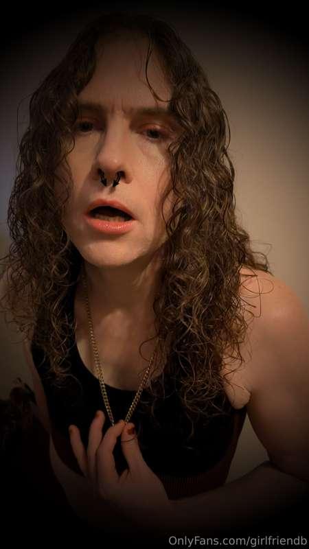 Photo by @weirdlyokayish
