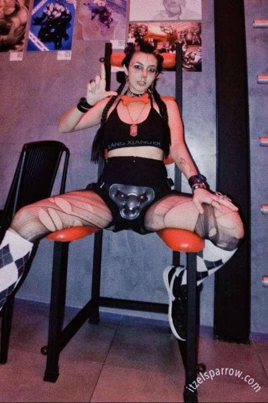 itzel2002 image #8