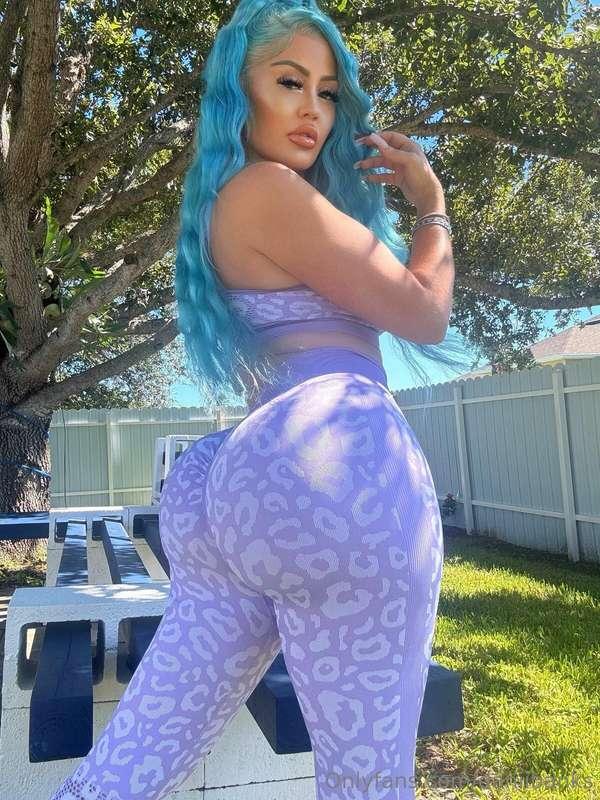 Turnin’ Heads Like 🙂‍↔️