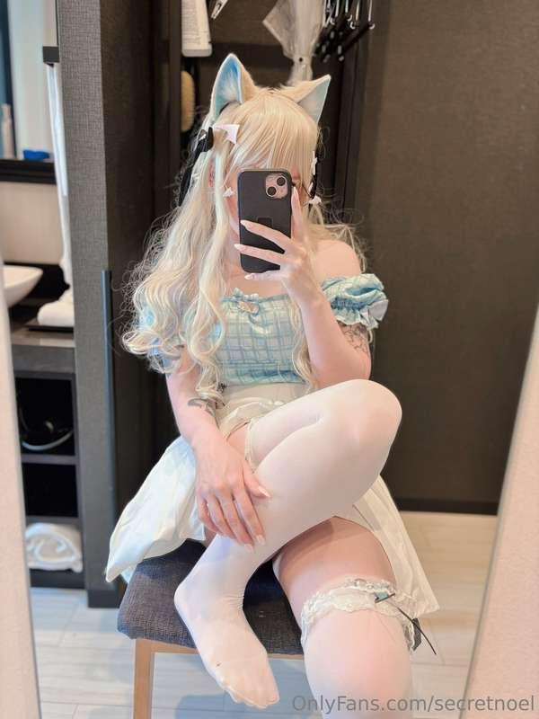 just a peek 
