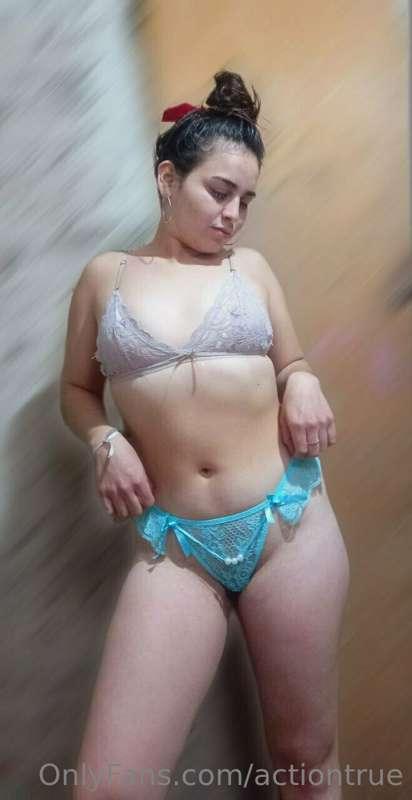 ## @luperomero
I invite you to subscribe for free to my Only..