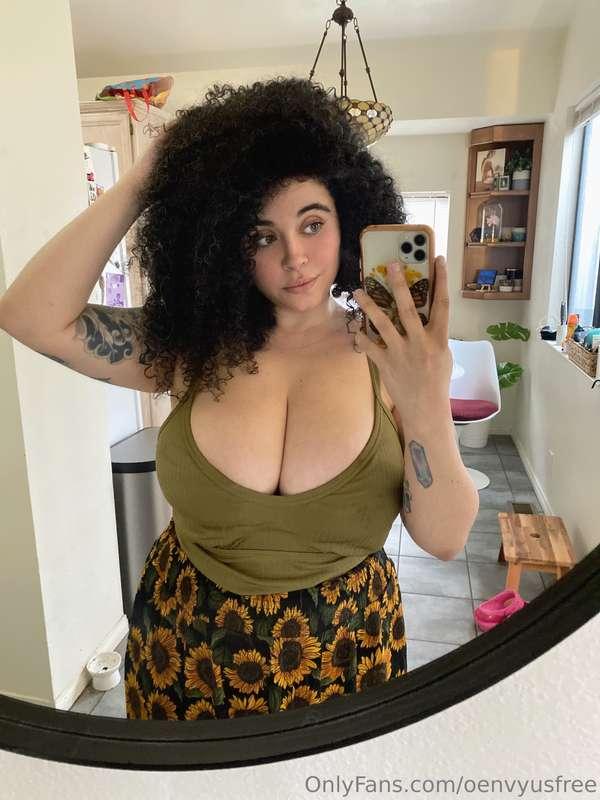 Got a bit sick over the weekend, I hope y'all missed me as m..
