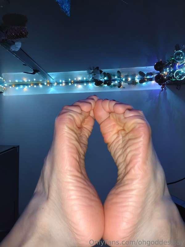 👣🌜