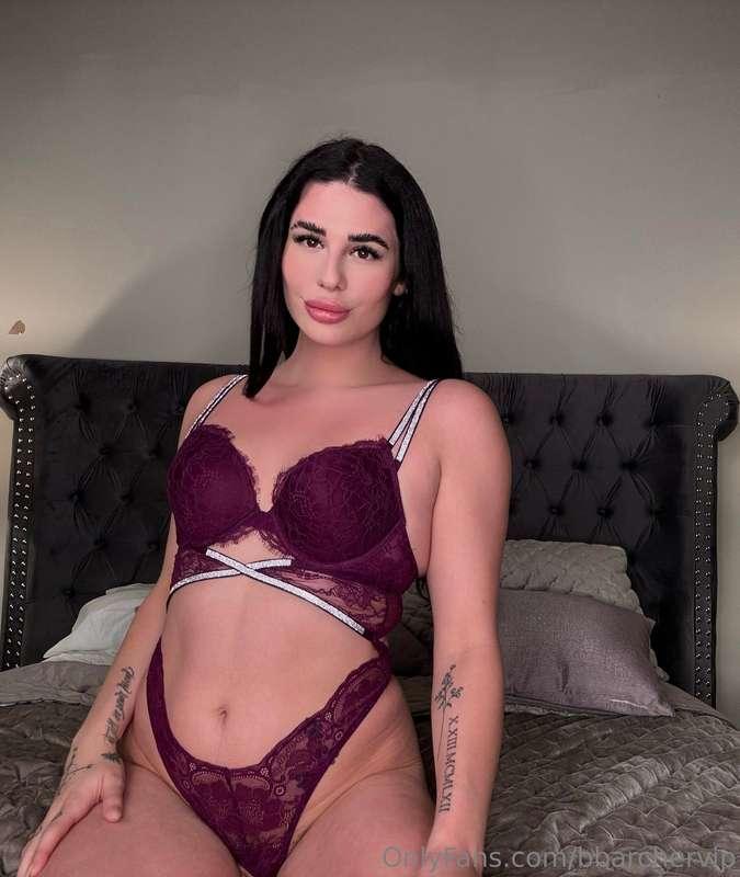 I love this outfit - what do you think? ❤️🥰😍