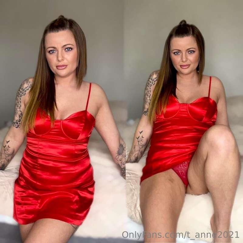 Happy Valentine’s Day ❤️ Have 2 of me 😘