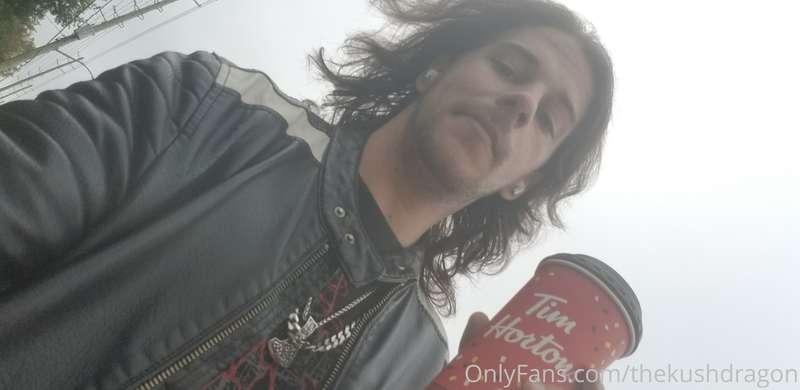 Windy day lol and a tims the joys of canada. Slummin it toda..