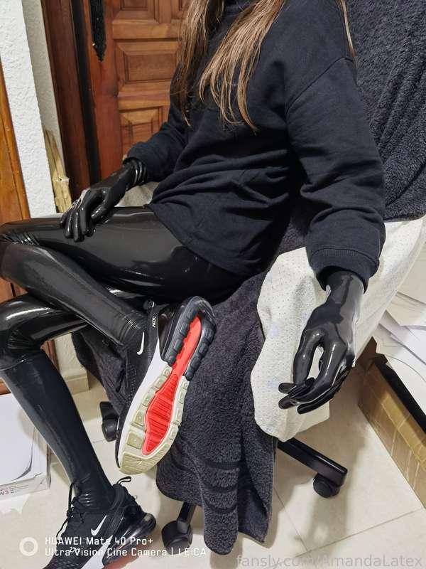 amandalatex image #9