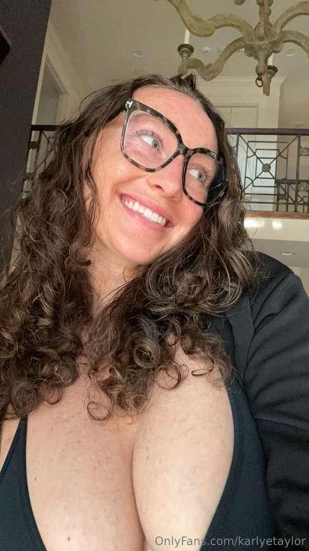 say good morning to my tatas