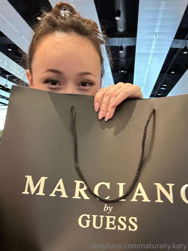 Nothing like a little shopping to brighten my day! 🥰 Who’s f..