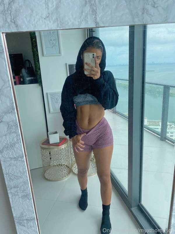 Last vip spot almost full tip $100 right now to be added in ..